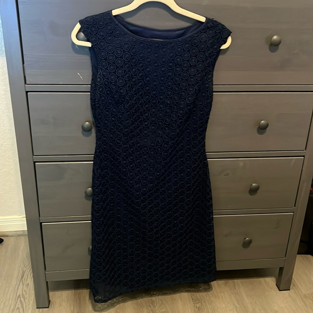 Sleeveless dress